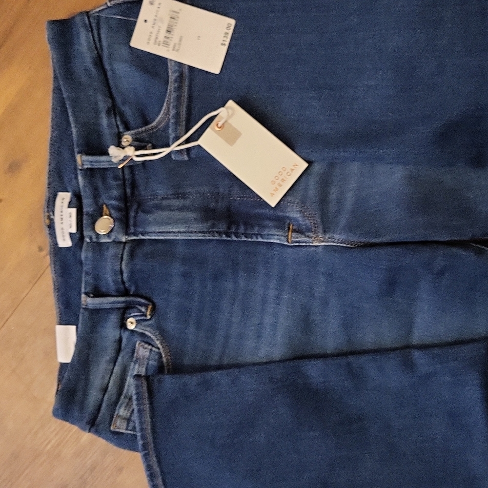 GOOD AMERICAN JEANS